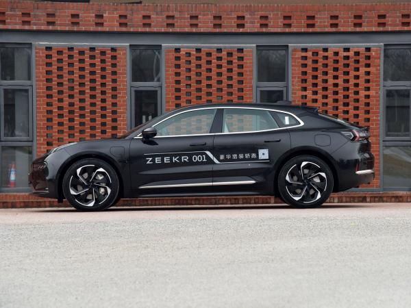 Geely Zeekr 001 SUV Electric Car Width 1999mm New Energy Vehicles