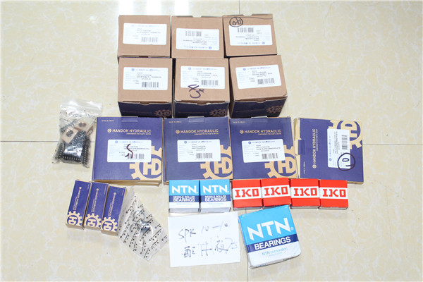 SPK10/10 VALVE PLATE (BEARIN) 03490 E200B/E240B  Excavator Hydraulic Pump Parts