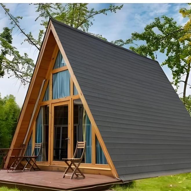 China Yoncheng Custom Made Glamping Outdoor Living Prefab Modern Eco Friendly Lightweight Galvanized Steel Structure House