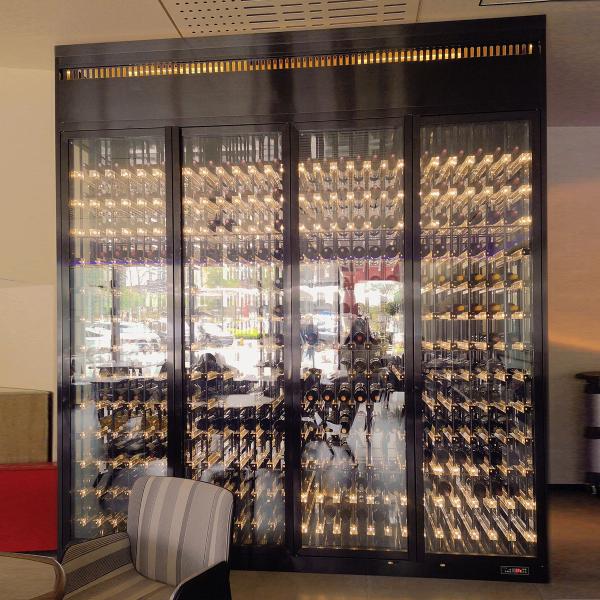 Thermostatic Metal Wine Cabinet Acrylic Wine Display Cabinet With Light