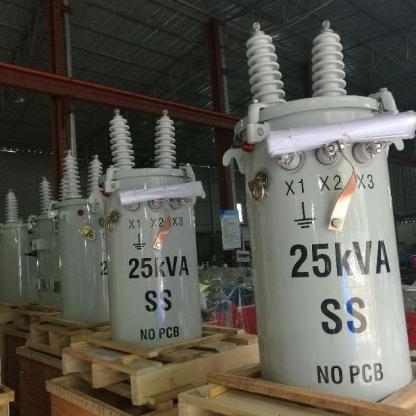 Mineral Oil Pole Mounted Transformer Designed for Long Lasting Performance in Electrical Power Distribution Applications