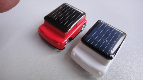 Various Colored Educational Solar Car Toys Mini Jeep Car Baby Toys For Kids Learning