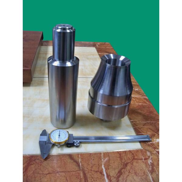 Parties, noyau et cavité de moulage en plastique professionnels dans le moulage par injection