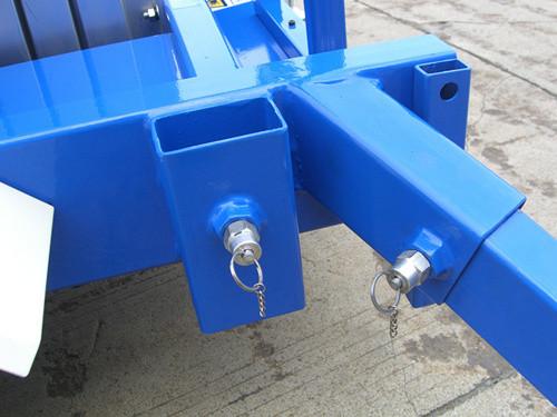 Dual Mast Aluminum Aerial Work Platform Towing Type Lifting Height 8m
