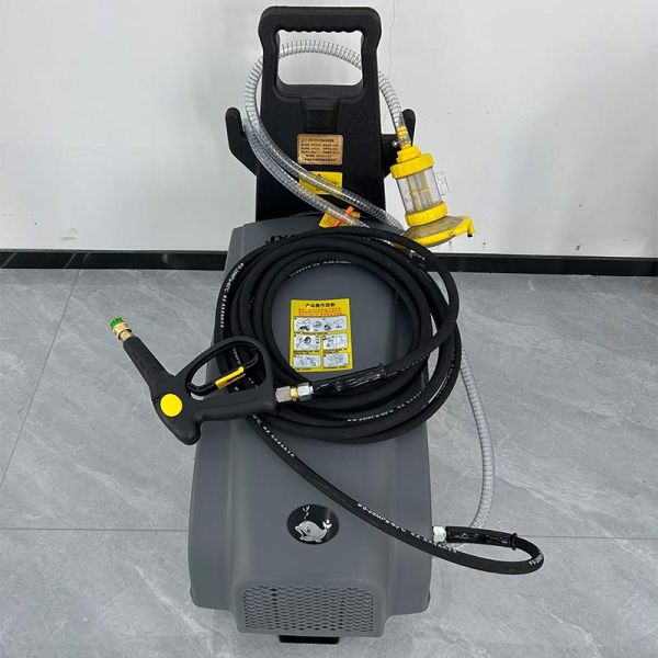 Mobile Portable Car Washing Machine 220V 2.5kw All Copper Motor With Water Gun