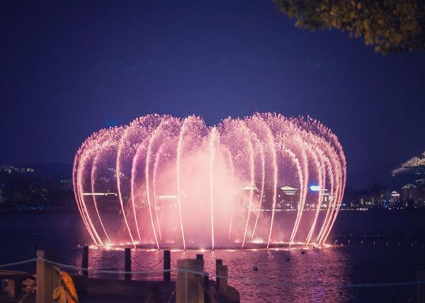 Large Outdoor Musical Fountain Modern Art , 3d  Water Fountain With Lights