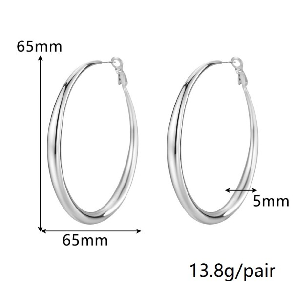 Fashion European and American Style Stainless Steel Hoop Earrings 18K PVD Plated Large Hoop Earrings for Women's Birthday Party