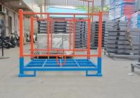 Cages de palettes pliables lourdes à l'entrepôt économisant de l'espace bleu et orange