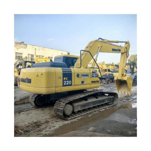 Utilisé Japon Komatsu PC220 Excavator 22000 KG Poids de la machine 4218 Heures de travail