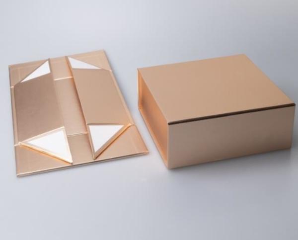 GMG Colorproof SGS Foldable Cardboard Gift Boxes Flat Collapsible PMS