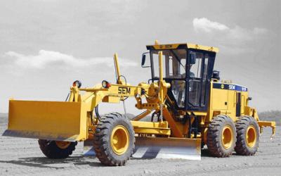 SEM 921 Motor Grader 162kw SDEC engine