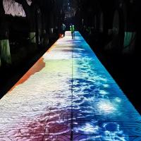Proyecteur interactif imperméable à l'eau de 5000 lumens 6 canaux avec logiciel