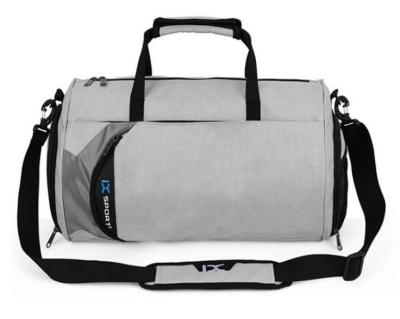 Foldable Sports Travel Bag 600D Nylon Material Made With Adjustable Shoulder Strap