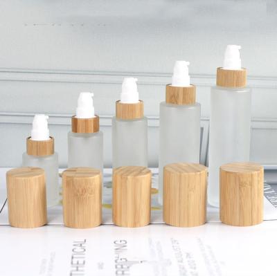 O vidro geou a garrafa de bambu 30ml 50ml 60ml da bomba da loção