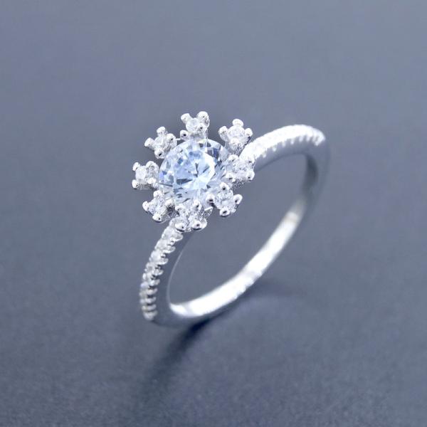 Кольцо жемчуга серебра белого золота, подгонянный дизайн кольца 3 жемчугов простой