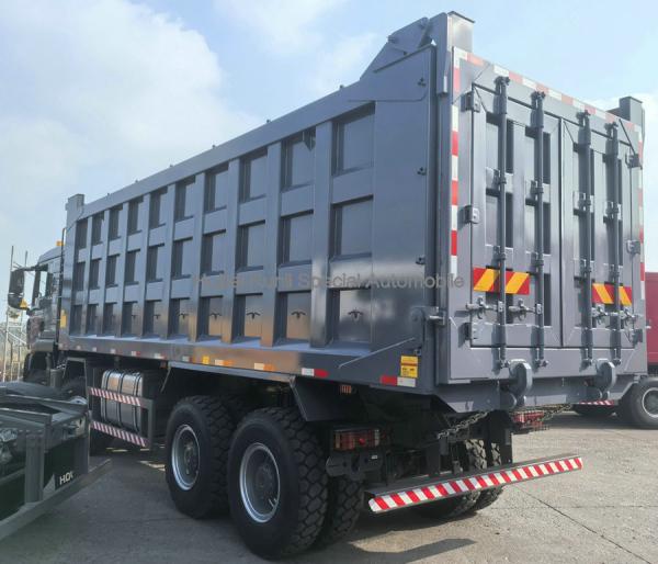 12Wheels Sinotruk HOWO 8x4 400HP Dump Truck 30 Cubic Meter 60 Tons Tipper Vehicle For Mining Sand Coal Stone Transport