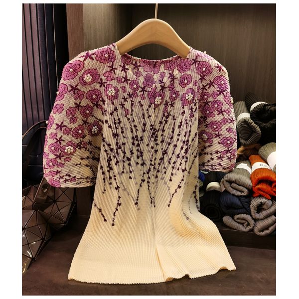 Women's Summer Thin Heavy Duty Nail Bead Printed Loose Look, Small and Fresh Literary Forest Women's T-shirt, Women's Top