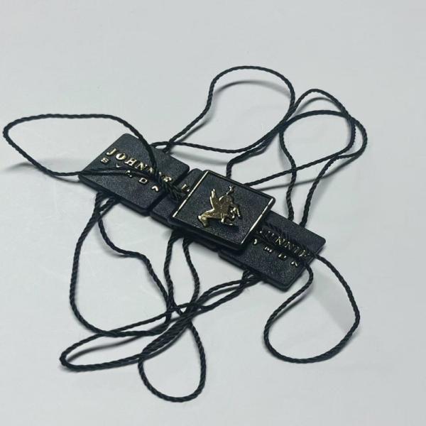 Garment Swing Price Tag Fasteners Black Hanging Tags Strings OEM