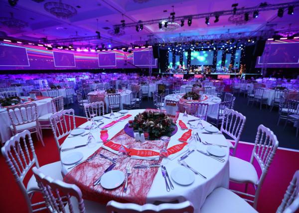 SMD Curved LED Screen , LED Video Panel P5.9 P6.944 for Stage Concert & Events