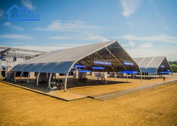 Aluminum Frame Waterproof Curve Events Tent With Glass Wall For Luxury Wedding Trade Show Etc