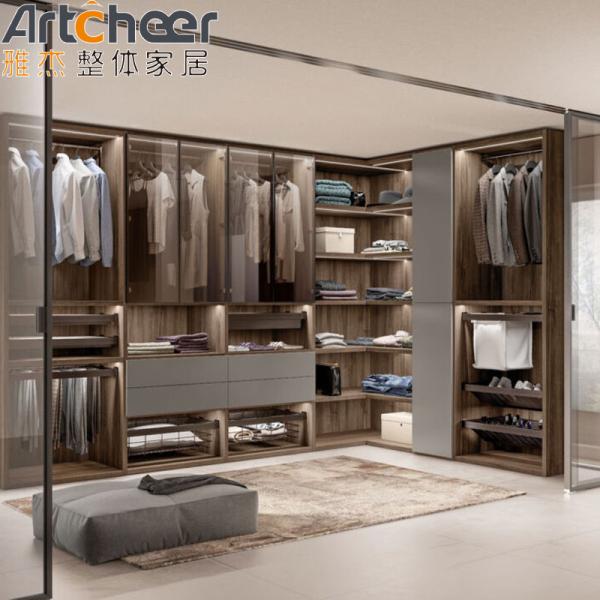 Практическая мебель для спальни