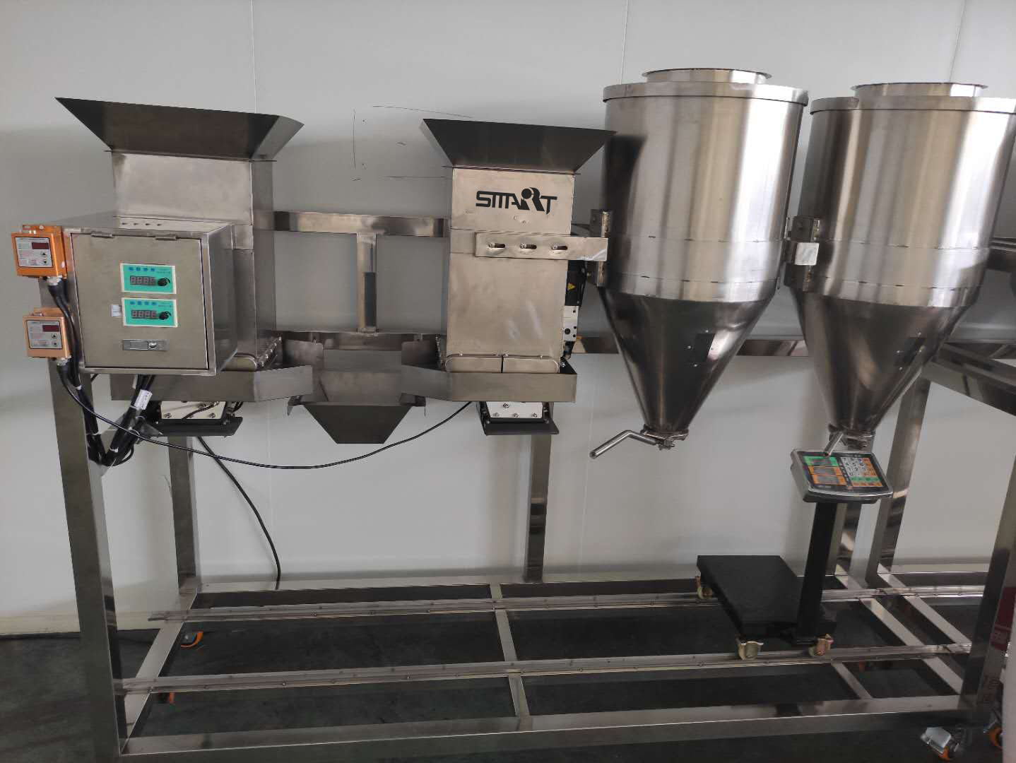 изменяемая скорость машины прессы Адвокатуры сезама 150mm 8L 100kg/H