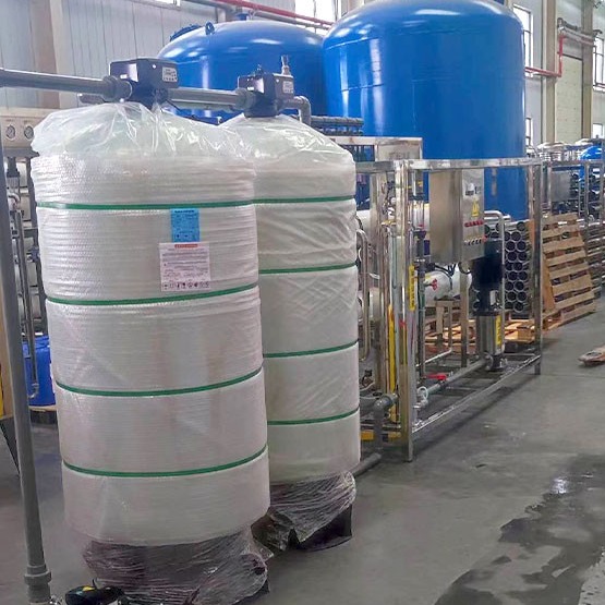 Componentes do núcleo da bomba Sistema de osmose reversa industrial para 4 toneladas por hora Tratamento de água