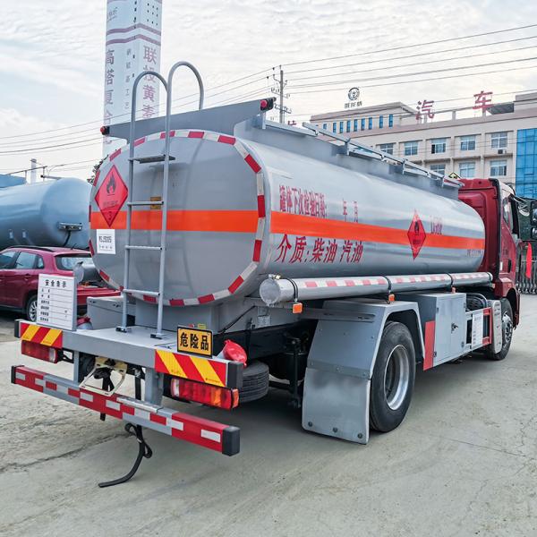 6X4 Euro 3-5 10 Wheeler Diesel Petrol Gasoline Fuel Oil Tanker Truck Transport Vehicle
