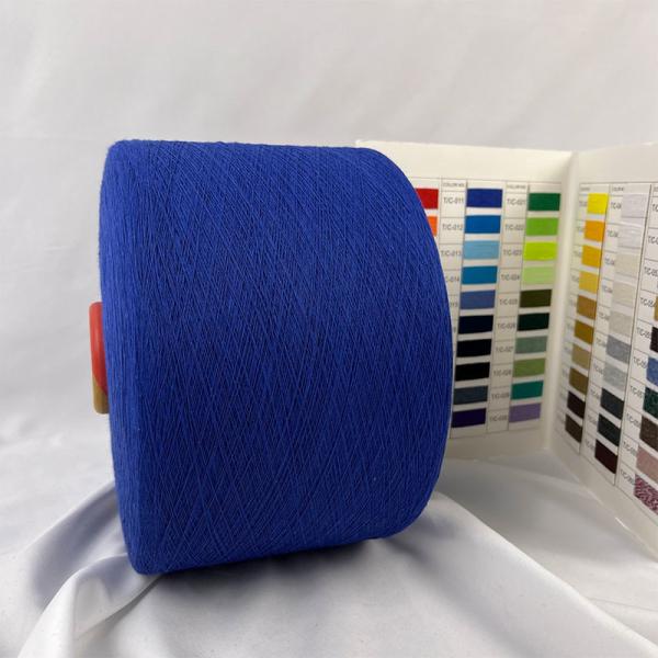 NE 20s bleu / vert / brun coton recyclé / fil de polyester pour le tissage de tissus