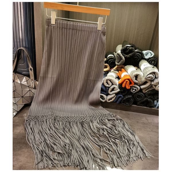 Women's Pleated Skirt Solid Color Versatile Ins Style with Medium Length Slimming Casual Look for Summer