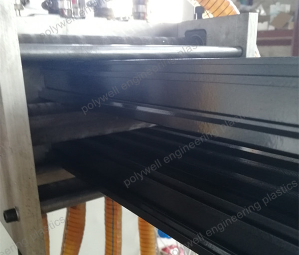 Tiras termales del aislamiento de la rotura de la protuberancia PA66GF25 para Windows de aluminio y las puertas