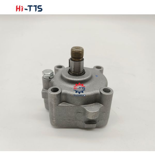 Oil Pump 17331-35013 17331-35010 17331-35012 for Kubota Engine D1703 V2203 D1102 Tractor L2250DT L2550F L2650F L4150 M4030SU