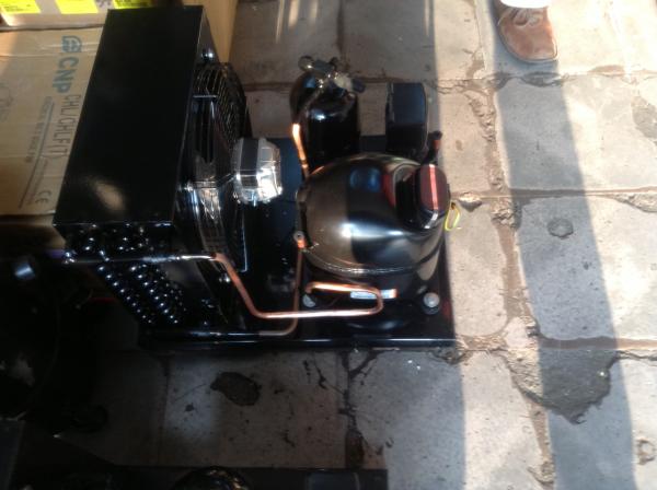 Air-cooled Semi Hermetic  Condensing Unit C -0500 C -0400 C -0500 C -0800 C -1000 C -1500