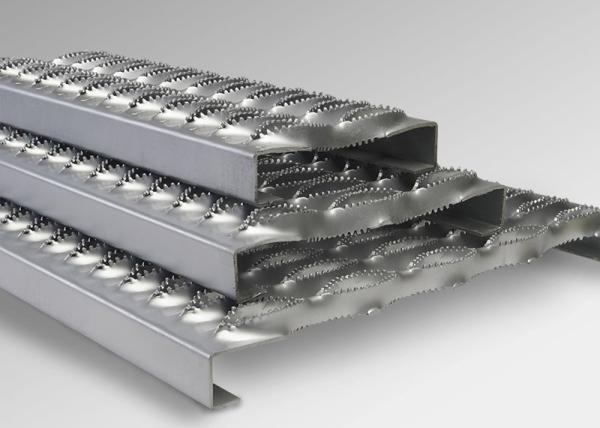 Max 6000mm Regular Grip Strut  Walkway For Stair Treads Ramps And Decks