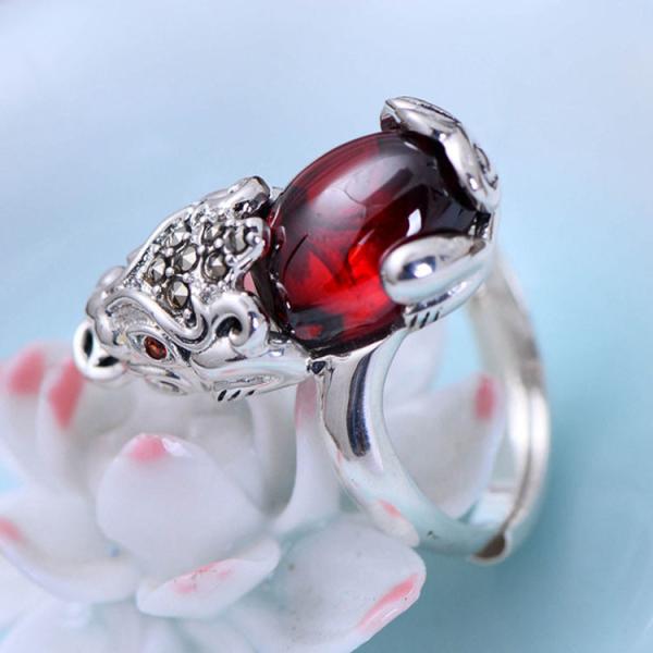 Vintage Brave Troops Design Thai Silver Created Garnet  Ring(R20180101)