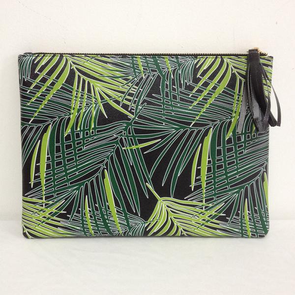 2016 summer new women's European and American high-grade PU tassel pendant wild portable Clutch