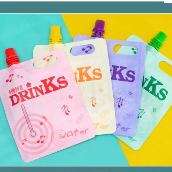 Custom-Printed Moisture-Proof Stand-Up Spout Pouches with Hanging Holes High Quality for Juice and Liquid Packaging Bags