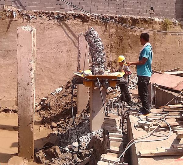 KP500S Hydraulic Pile Driving Machine 400-500mm Pile Length 34.3 MPa Max Crowd Pressure