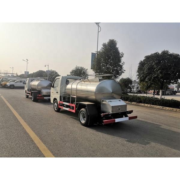 FOTON 4X2 Véhicule de transport de lait Camion-citerne en acier inoxydable