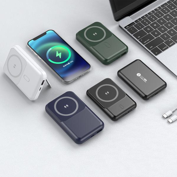 Magnetic Power Bank Portable Charger , Fast Portable Charger For Iphone 1000mAh