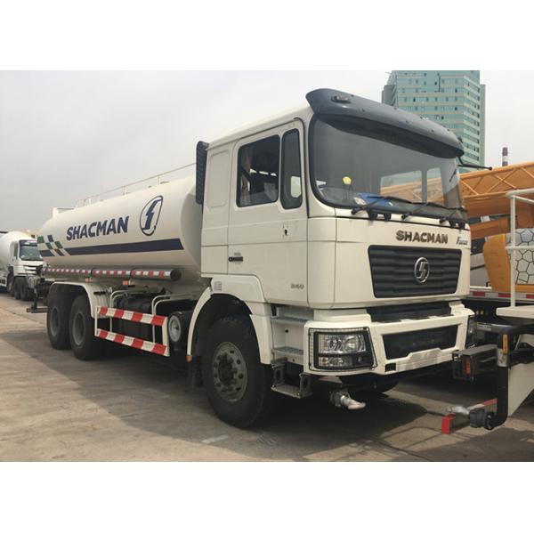 15000 litros de 350HP Shacman 6x4 molham os tanques do caminhão
