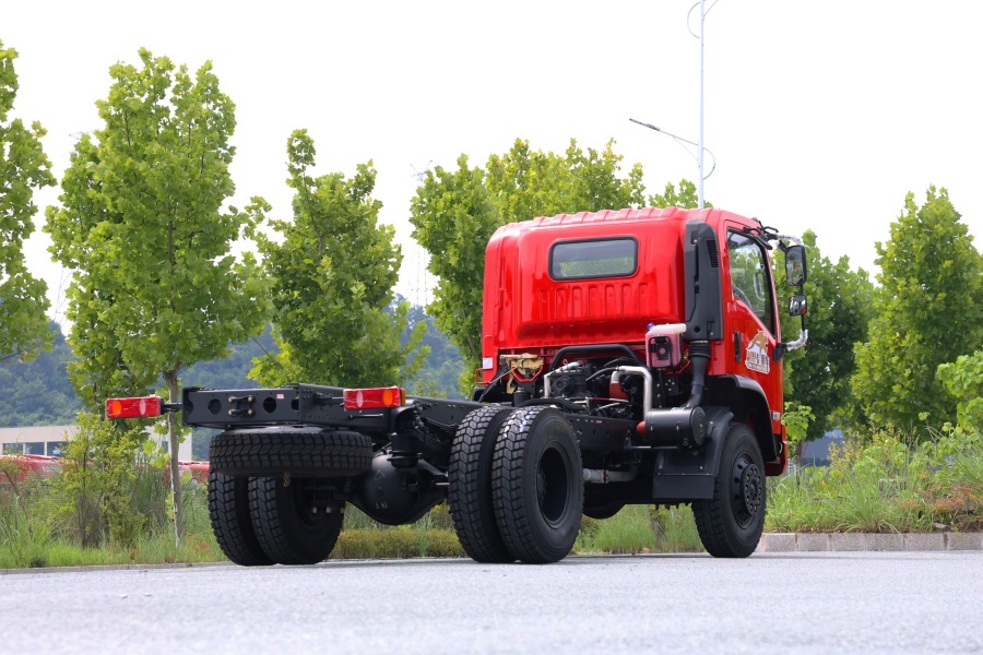 Dongfeng 4×4 Flathead Off-road Truck Chassis with  B170 Engine For Export Custom Refit