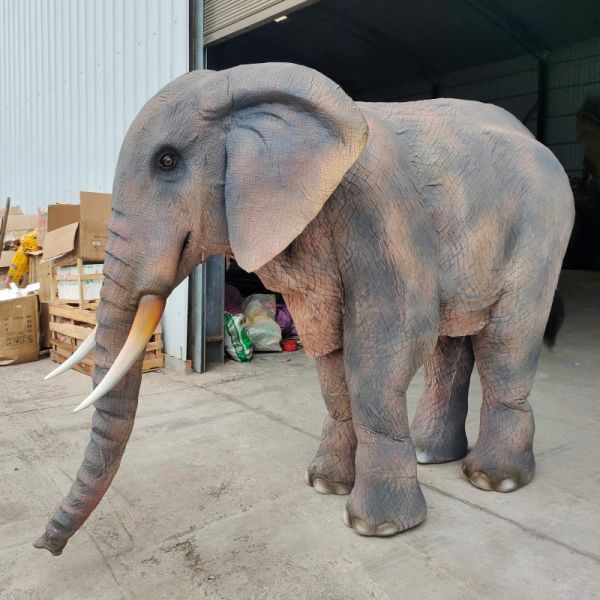 Customized Performance Realistic Animatronic Elephant Animal Double Person Costume for Sale