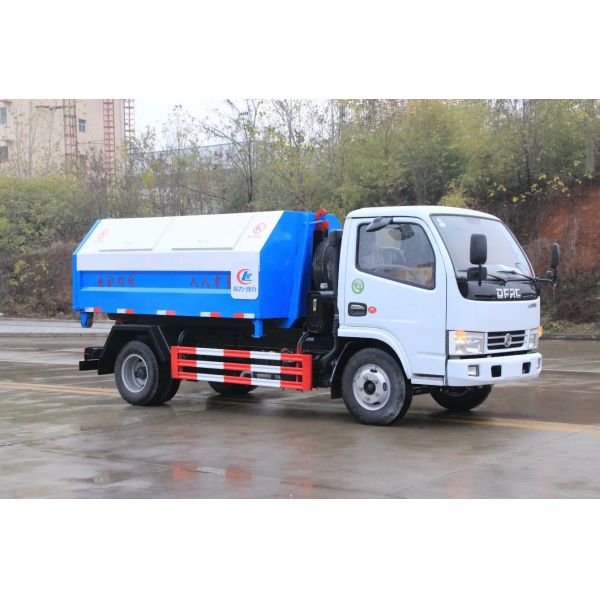 Hot Sale Dongfeng 5000liters/5cbm Small Hook Lift Side Loading Garbage Compactor Truck