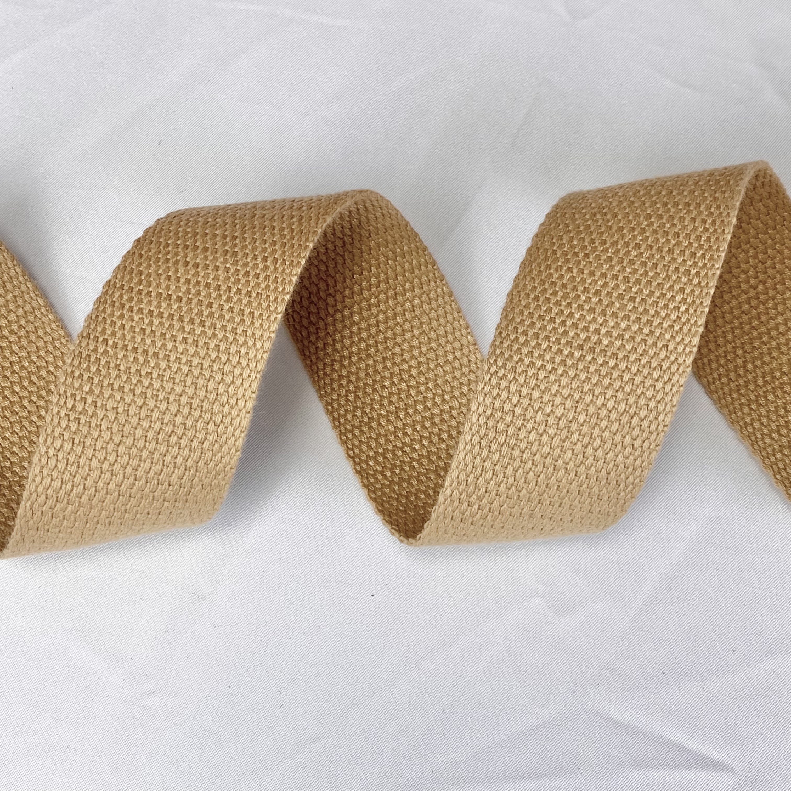 Soft bead Polyester-cotton webbing in a variety of colors Dupont Tote bag strap Textiles