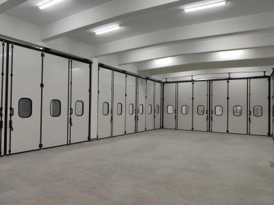 Customized Grey Folding Doors No Motor With Cast Iron Hinges