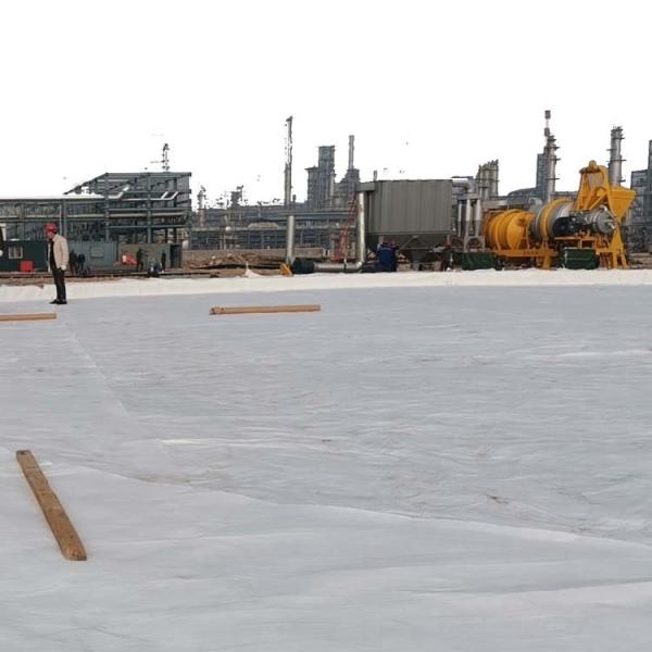 1-5mm Thickness Water-permeable Material for Highway Drainage Isolation Reinforcement