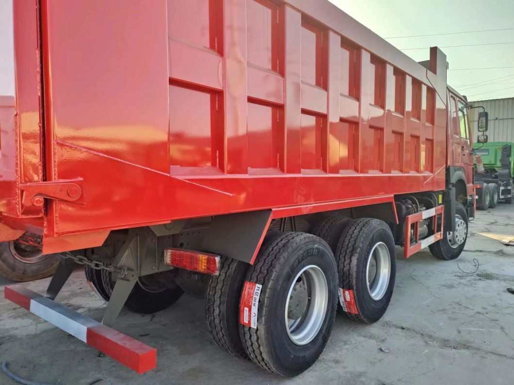 Sinotruck HOWO 6*4 Дэмп-трак с шинами 12.00r20 и двигателем вместимостью 6-8 л