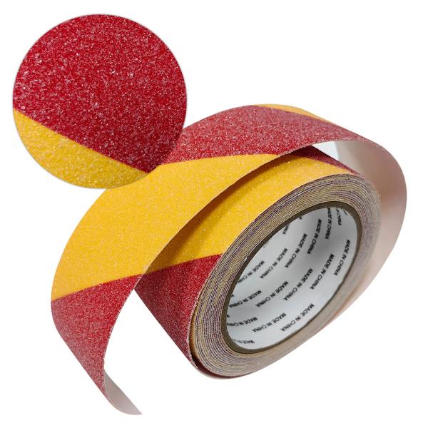 O dobro amarelo vermelho colore a escada que do PVC de 50MMx5M a fita antiderrapagem geou a segurança desliza não