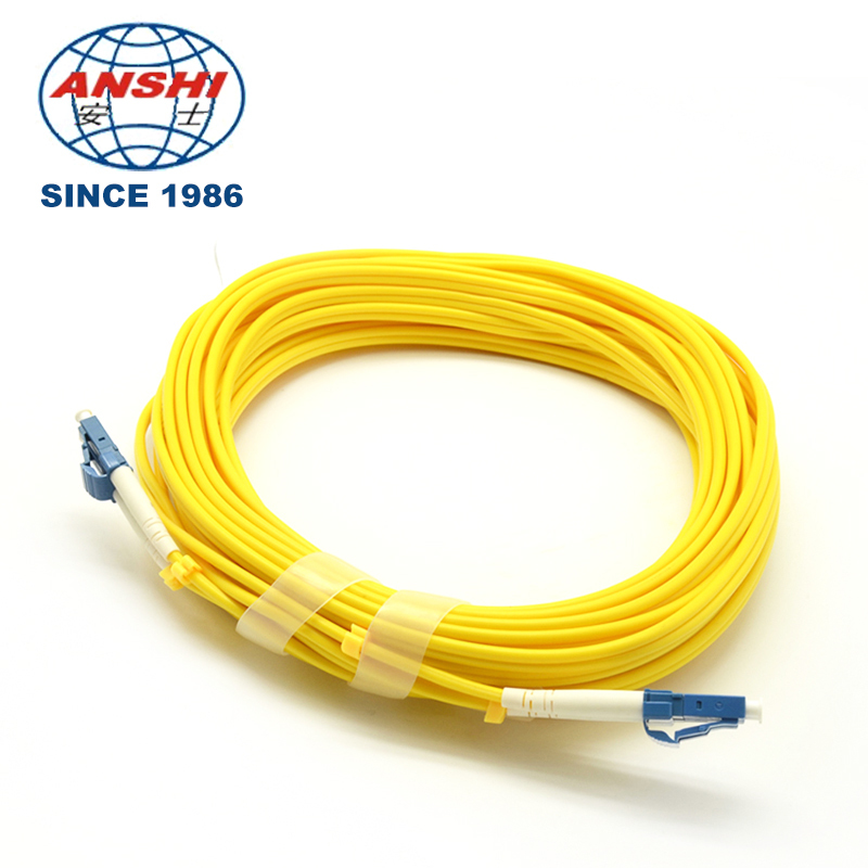 Communication Manufacturer 90 Degree Bent Boot Lc Sm Sx Fiber Optic Patch Cord Connector